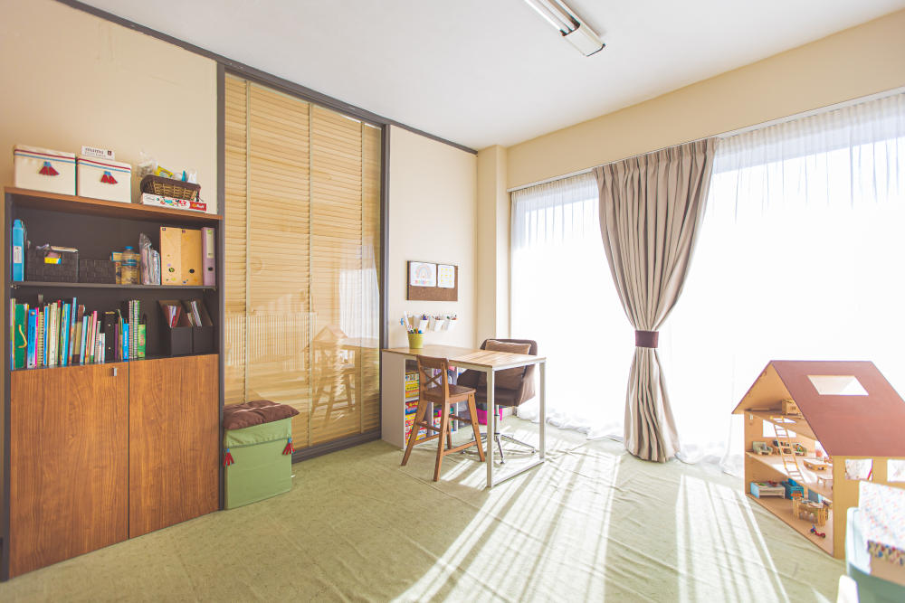 A bright therapy room at the Mathiteia+ centre in Nea Kifisia